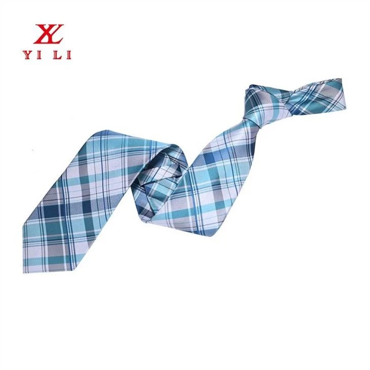 Women tie